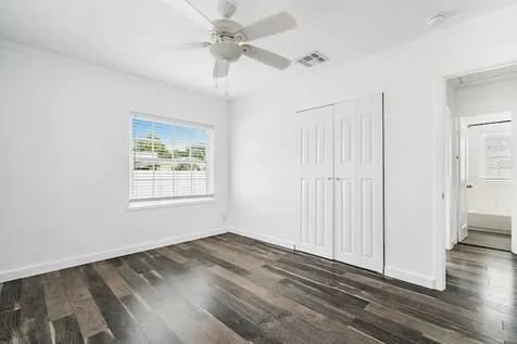 4615 Garden Avenue West Palm Beach FL 33405