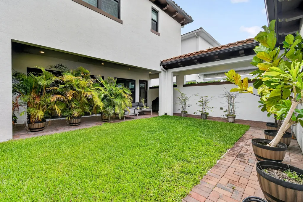 13279 Machiavelli Way Palm Beach Gardens FL 33418