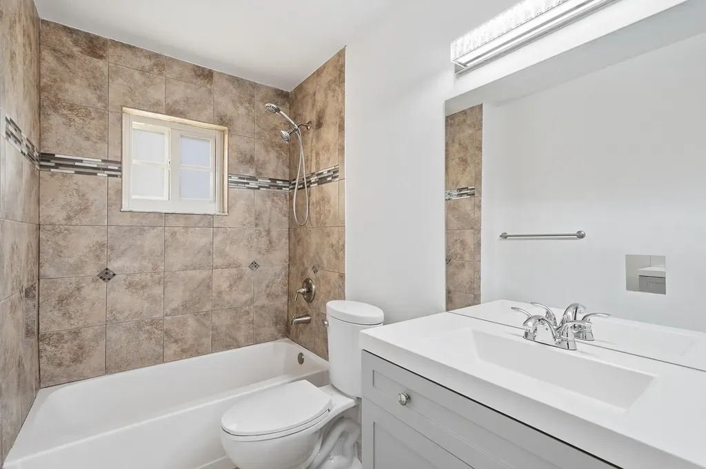 3832 NW 90th Avenue Sunrise FL 33351