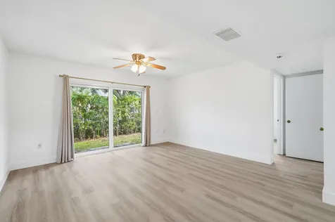 3832 NW 90th Avenue Sunrise FL 33351