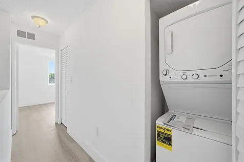 3832 NW 90th Avenue Sunrise FL 33351