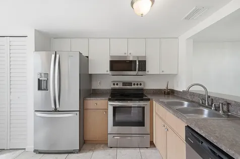 3832 NW 90th Avenue Sunrise FL 33351