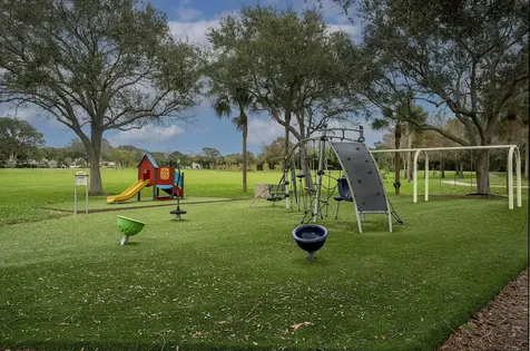 3 Meriden Way Boynton Beach FL 33426