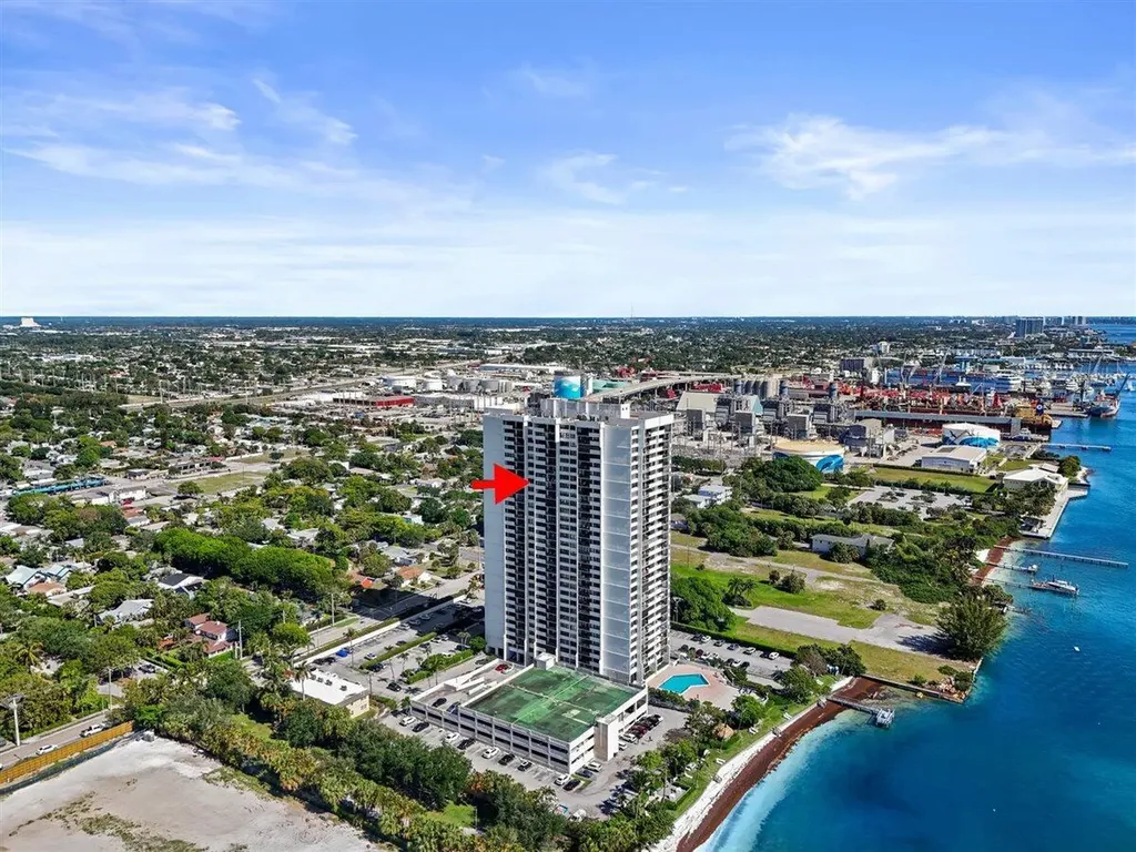 5600 N Flagler Drive West Palm Beach FL 33407