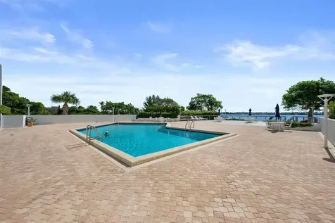 5600 N Flagler Drive West Palm Beach FL 33407