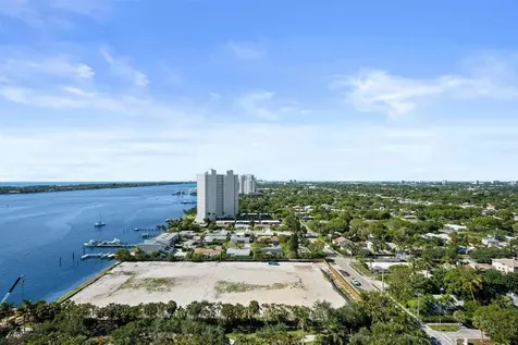 5600 N Flagler Drive West Palm Beach FL 33407