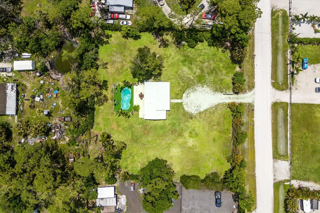 12944 68th Street N The Acreage FL 33412
