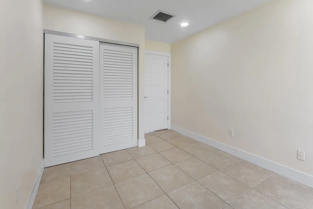 12944 68th Street N The Acreage FL 33412