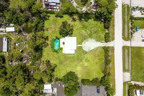12944 68th Street N The Acreage FL 33412