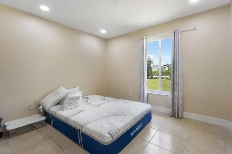 12944 68th Street N The Acreage FL 33412