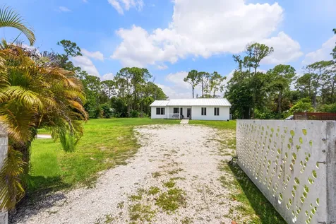 12944 68th Street N The Acreage FL 33412