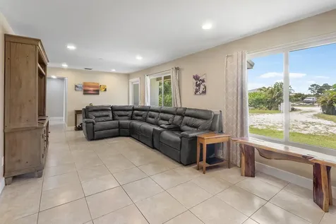 12944 68th Street N The Acreage FL 33412