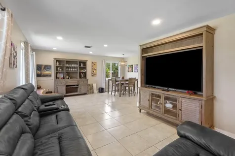 12944 68th Street N The Acreage FL 33412