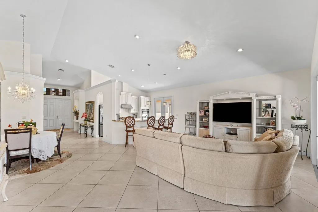 4916 Gateway Gardens Drive Boynton Beach FL 33436