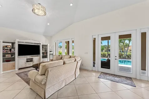 4916 Gateway Gardens Drive Boynton Beach FL 33436