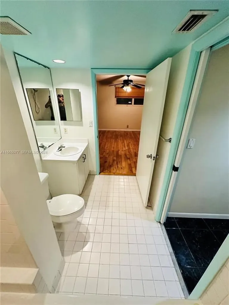 4730 SW 62nd Way Davie FL 33314