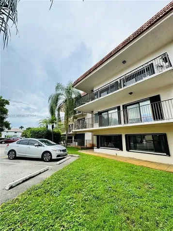4730 SW 62nd Way Davie FL 33314