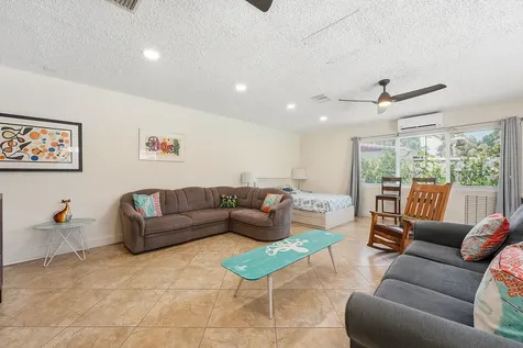 1095 NE Tuxedo Terrace Jensen Beach FL 34957