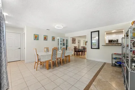 1095 NE Tuxedo Terrace Jensen Beach FL 34957