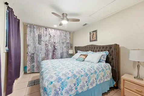 1095 NE Tuxedo Terrace Jensen Beach FL 34957