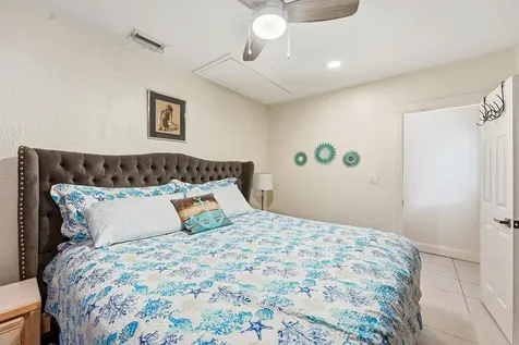 1095 NE Tuxedo Terrace Jensen Beach FL 34957
