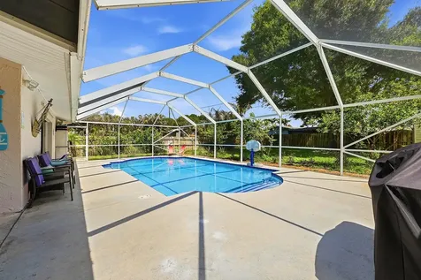 1095 NE Tuxedo Terrace Jensen Beach FL 34957