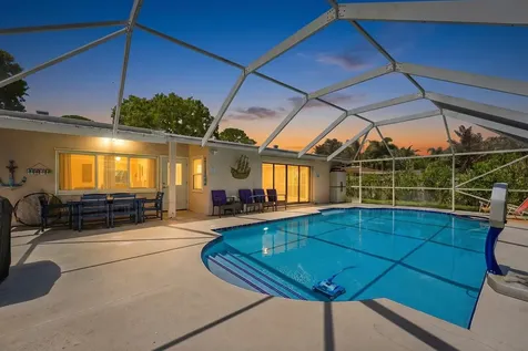 1095 NE Tuxedo Terrace Jensen Beach FL 34957