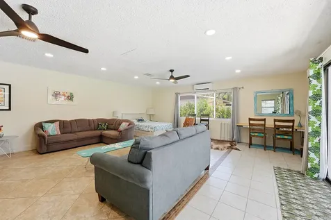 1095 NE Tuxedo Terrace Jensen Beach FL 34957