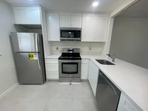 143 NW 93rd Avenue Pembroke Pines FL 33024