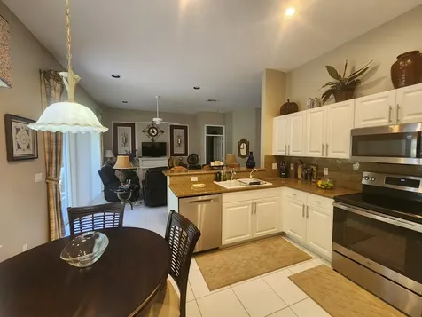 7940 Rockford Road Boynton Beach FL 33472
