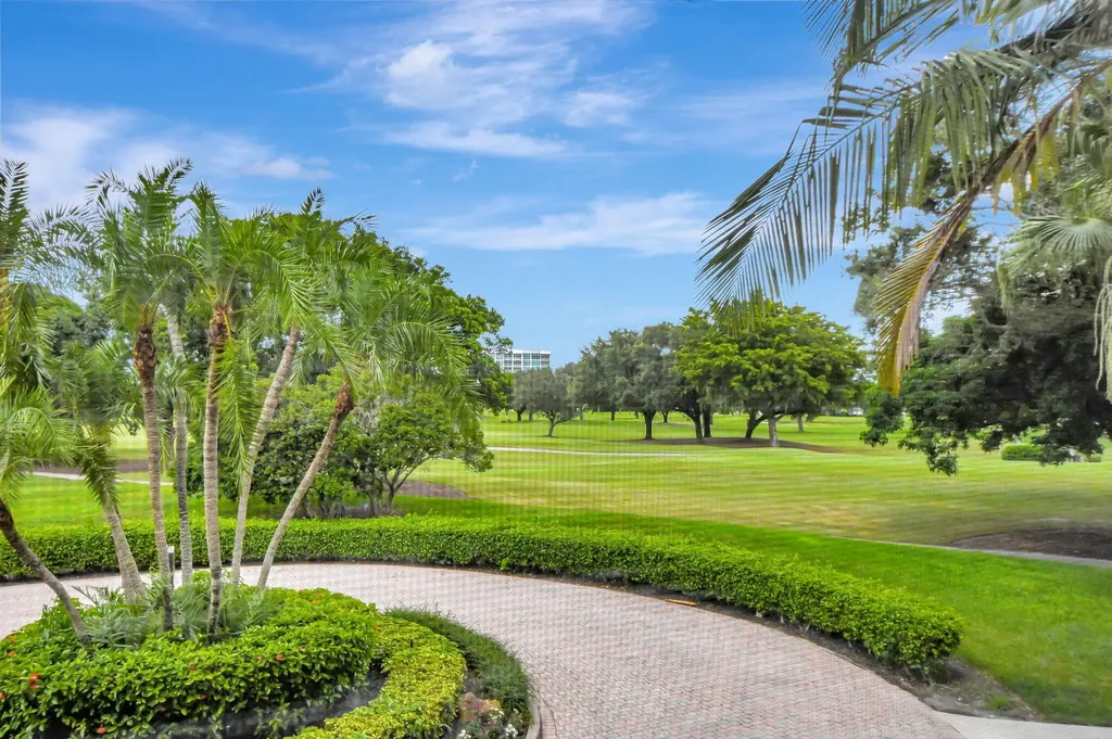 1923 Bridgewood Drive Boca Raton FL 33434