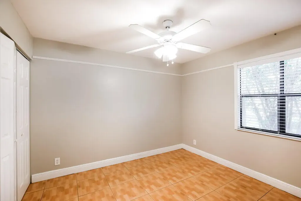 11235 NW 43rd Place Coral Springs FL 33065