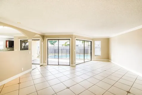 11235 NW 43rd Place Coral Springs FL 33065