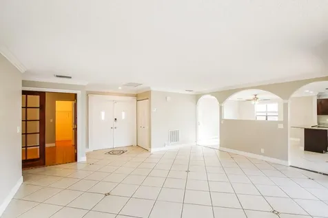11235 NW 43rd Place Coral Springs FL 33065