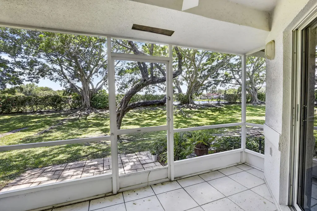 9200 NW 9th Court Plantation FL 33324