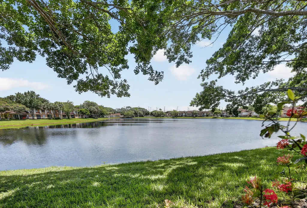 9200 NW 9th Court Plantation FL 33324