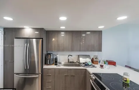 3180 S Ocean Drive Hallandale Beach FL 33009