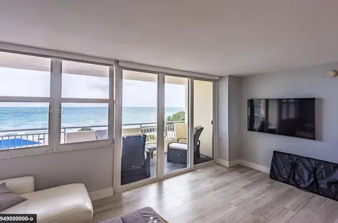 3180 S Ocean Drive Hallandale Beach FL 33009