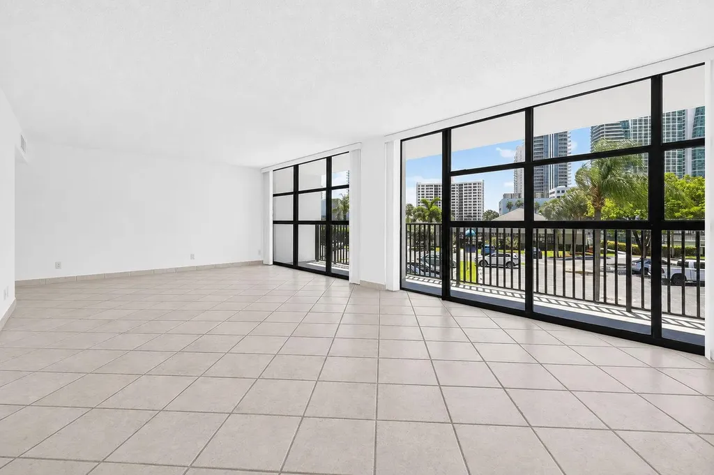 600 Parkview Drive Hallandale Beach FL 33009
