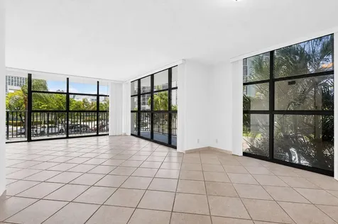 600 Parkview Drive Hallandale Beach FL 33009