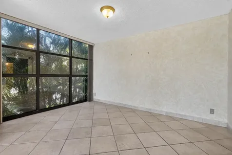 600 Parkview Drive Hallandale Beach FL 33009