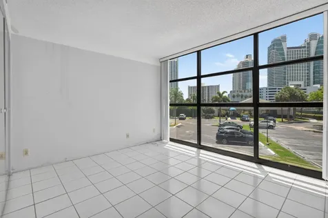 600 Parkview Drive Hallandale Beach FL 33009
