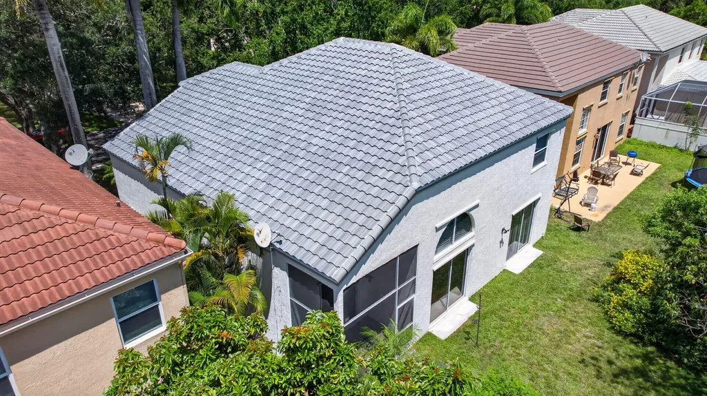 6702 NW 80th Manor Parkland FL 33067