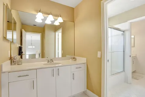 6702 NW 80th Manor Parkland FL 33067