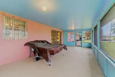 2710 Dove Street Fort Pierce FL 34982