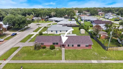 2710 Dove Street Fort Pierce FL 34982