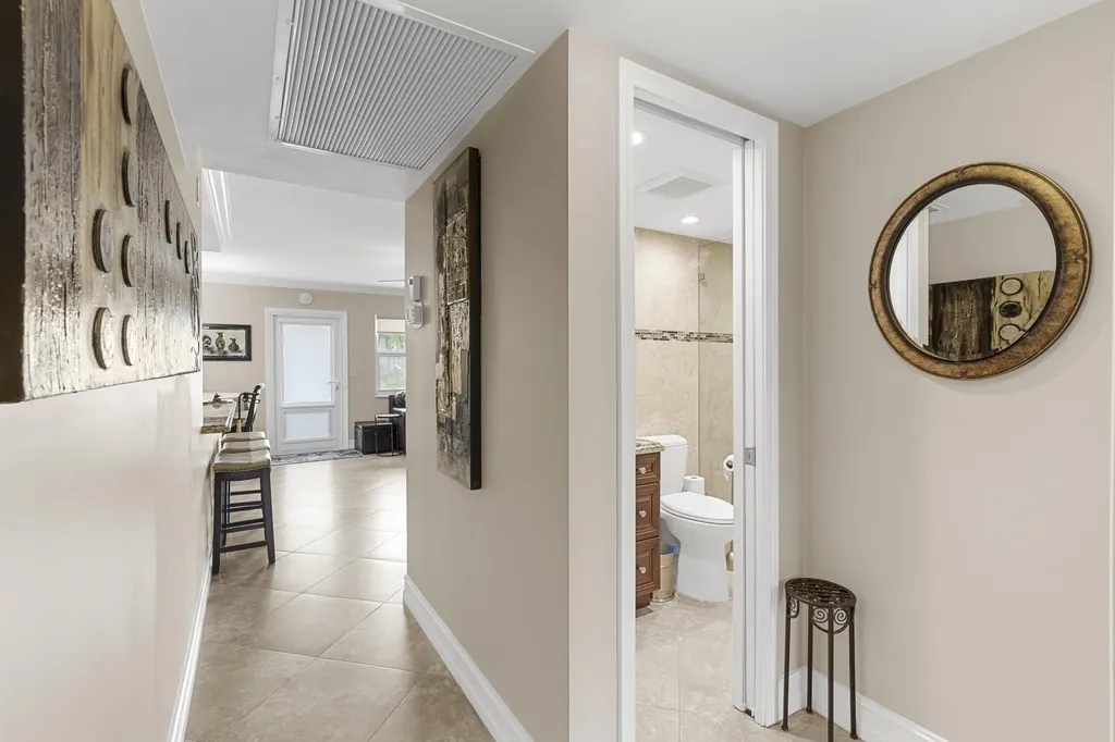 1005 Islewood D Deerfield Beach FL 33442