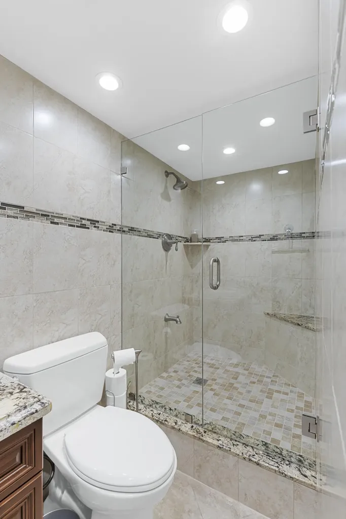 1005 Islewood D Deerfield Beach FL 33442