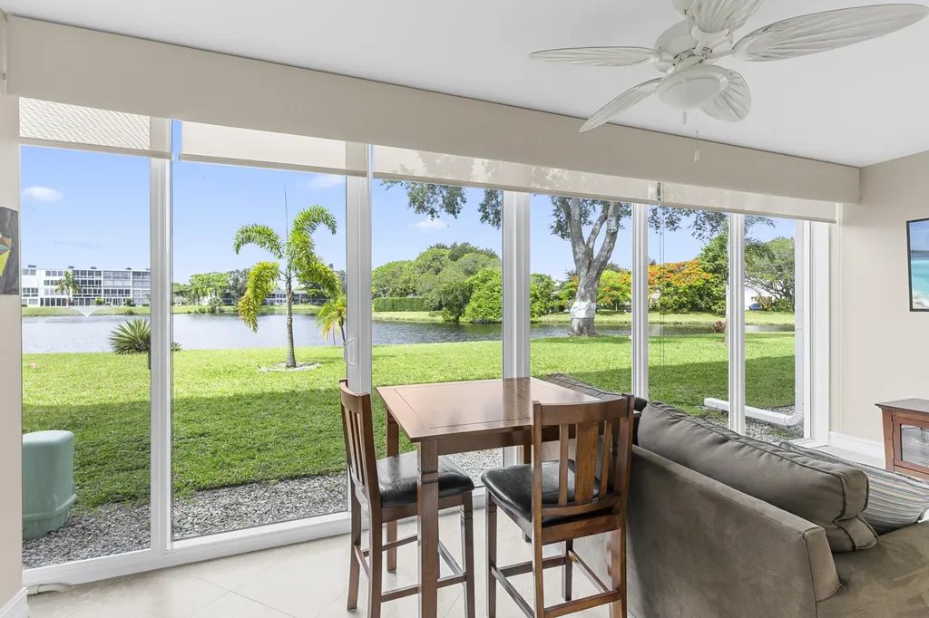 1005 Islewood D Deerfield Beach FL 33442