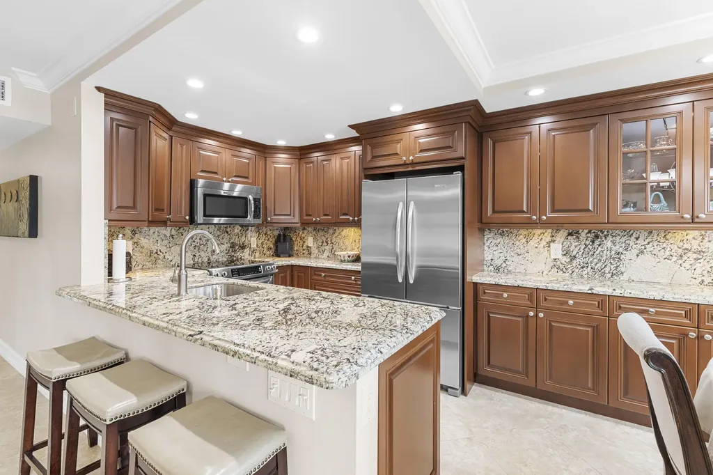 1005 Islewood D Deerfield Beach FL 33442